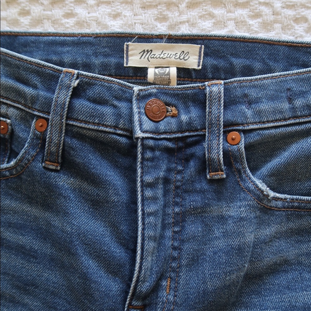 Madewell Mid Rise Classic Straight in Carsondale Wash Size 23 - Picture 3 of 7